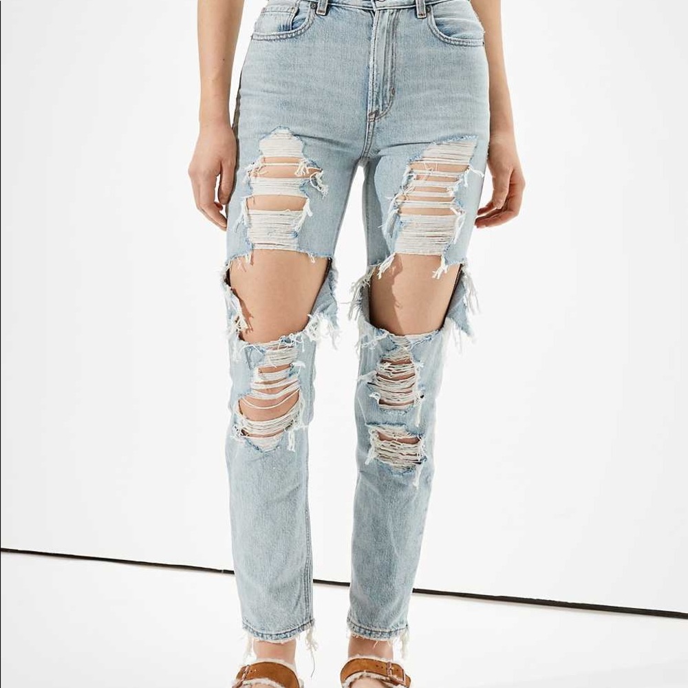 American Eagle Distressed Mom Jeans